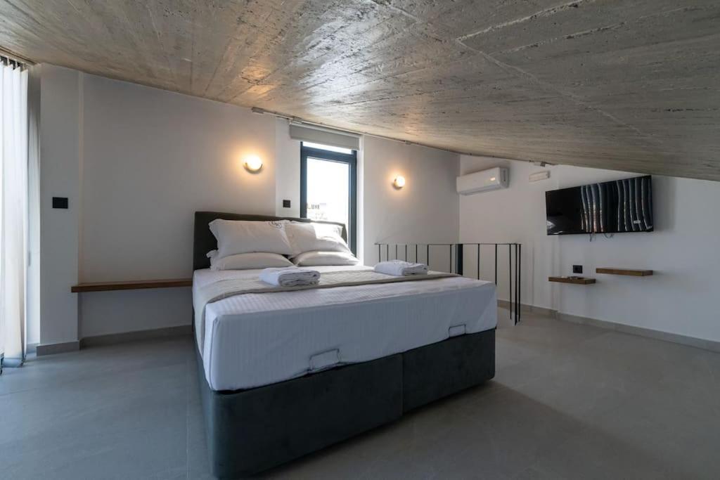Kedl Junior Apartment Kalamata